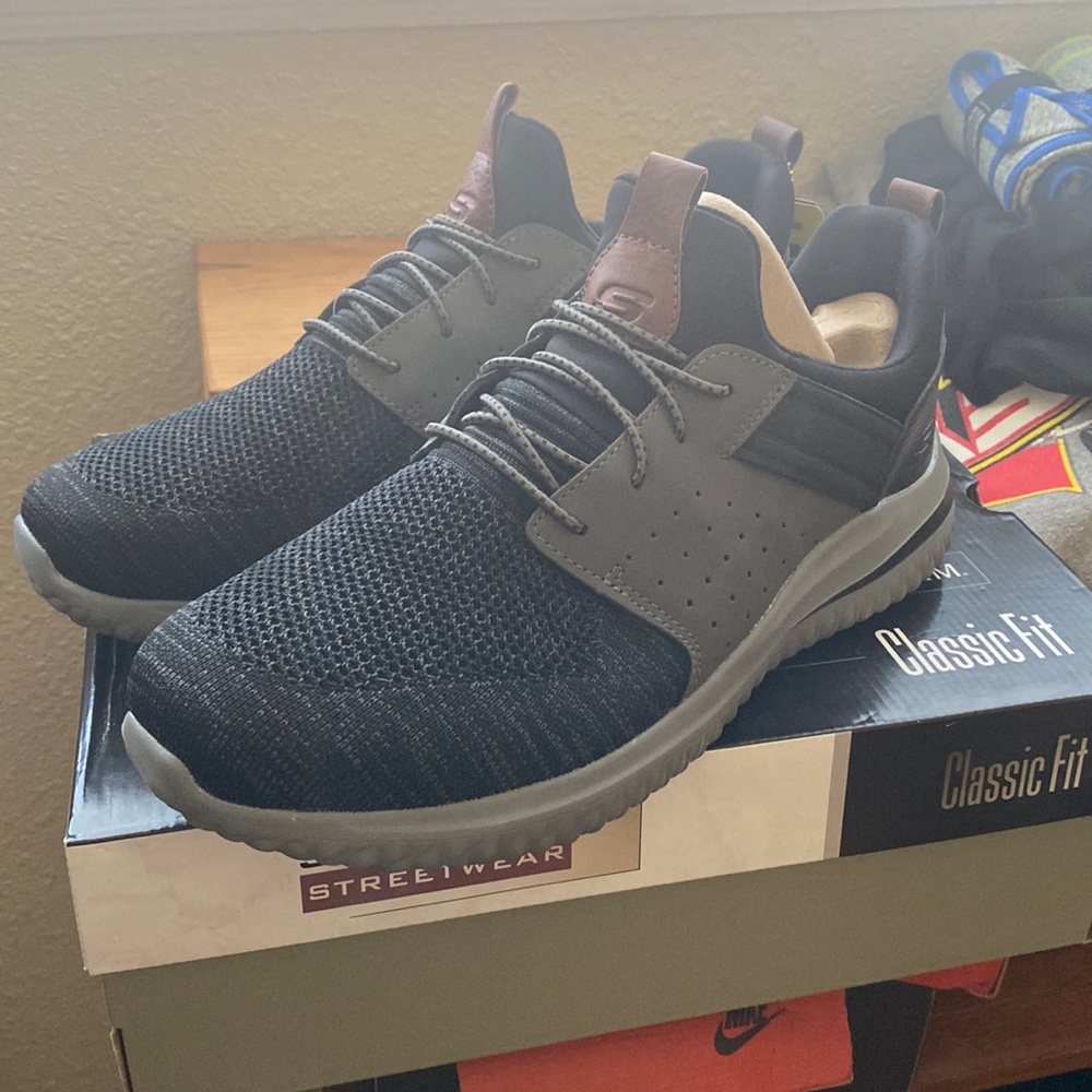 Men’s Classic for Skechers street wear